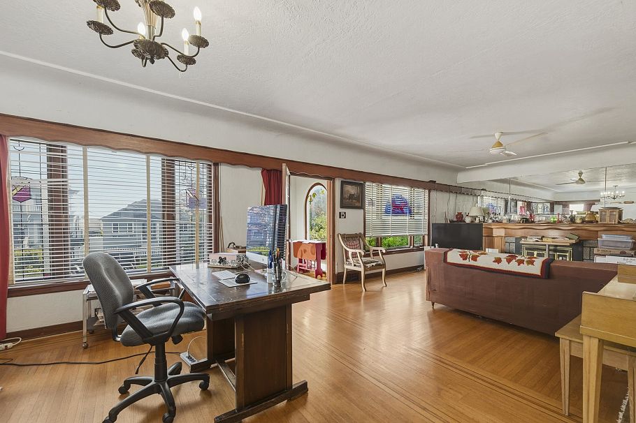 433 E 48th Avenue Vancouver, BC - 19