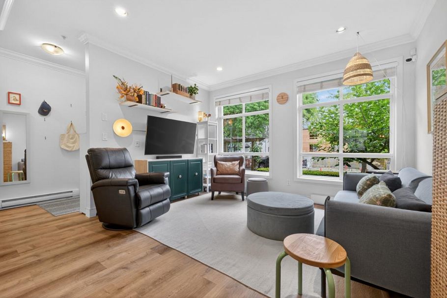 1021 E 20th Avenue Vancouver, BC - 5