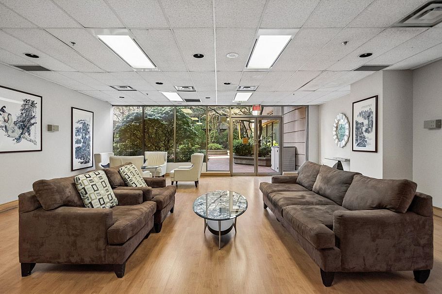 2301 909 Burrard Street Vancouver, BC - 35