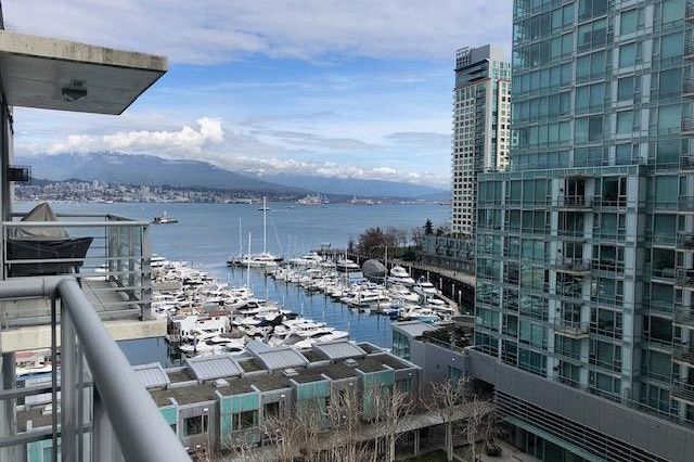 1004 590 Nicola Street Vancouver, BC - 1