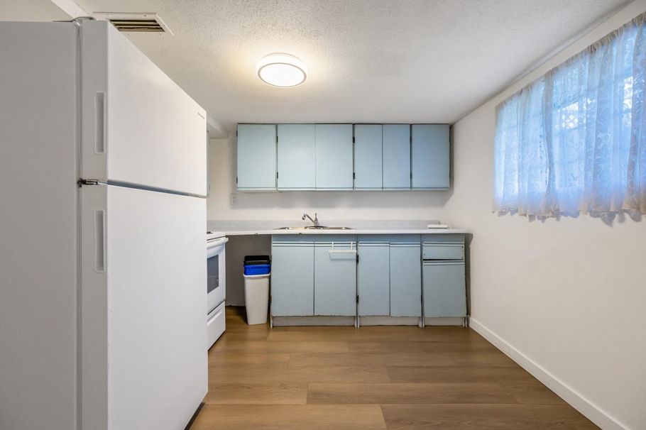 3383 Wellington Avenue Vancouver, BC - 8