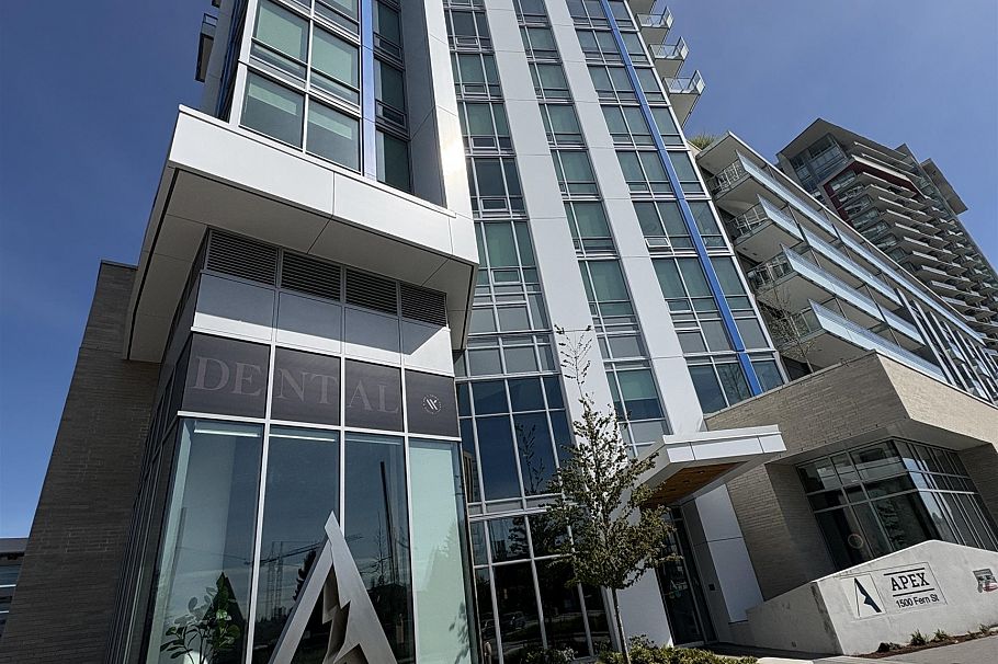 304 1500 Fern Street North Vancouver, BC - 1