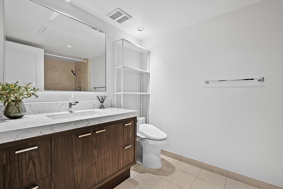 493 Broughton Street Vancouver, BC - 23