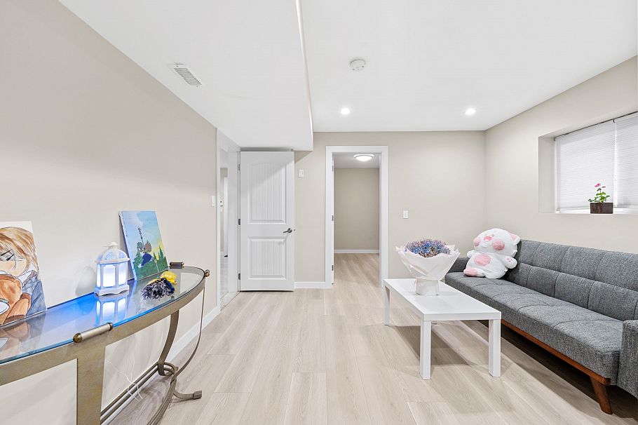 2245 Rupert Street Vancouver, BC - 29