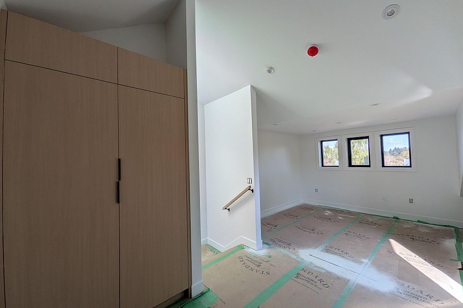 918 E 16th Avenue Vancouver, BC - 20