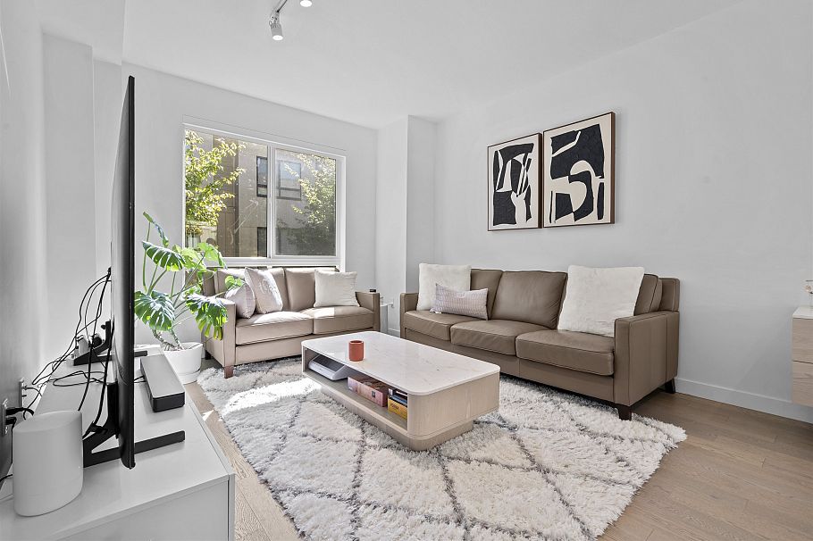 64 10199 River Drive Richmond, BC - 4