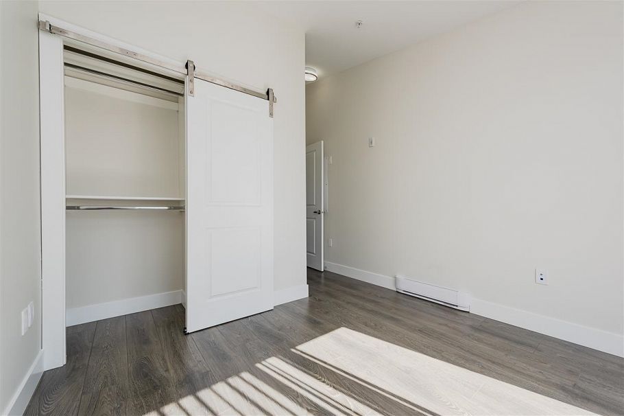 5063 Earles Street Vancouver, BC - 13