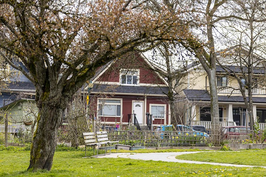 232 W 14th Avenue Vancouver, BC - 33