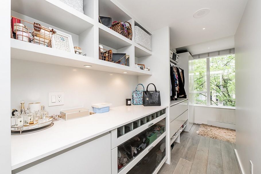 938 Beatty Street Vancouver, BC - 22