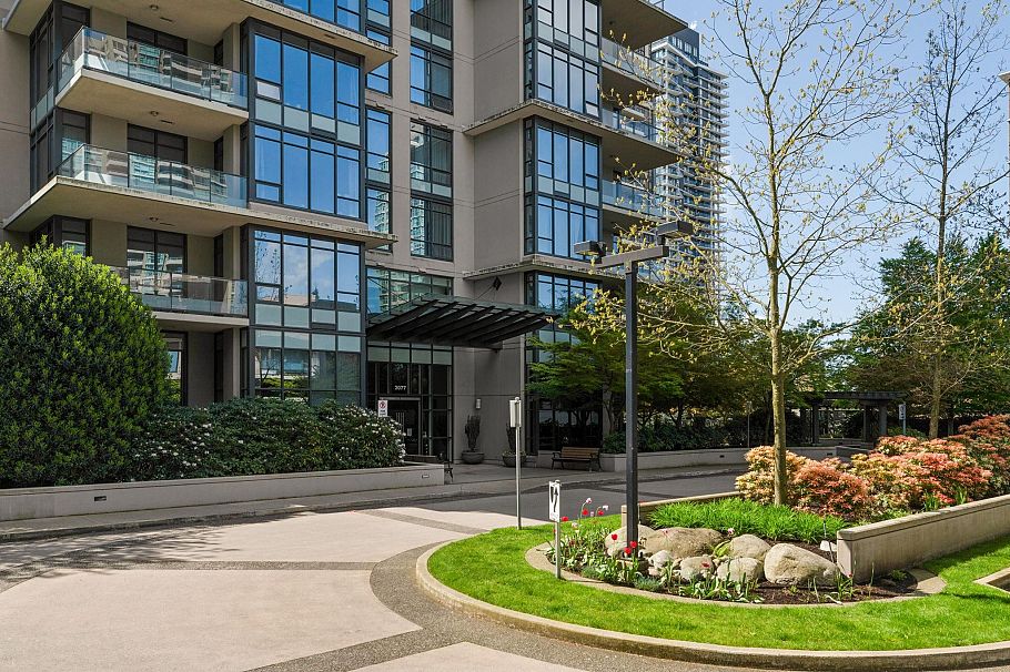 101 2077 Rosser Avenue Burnaby, BC - 38