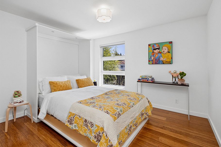 626 E 22 Avenue Vancouver, BC - 23