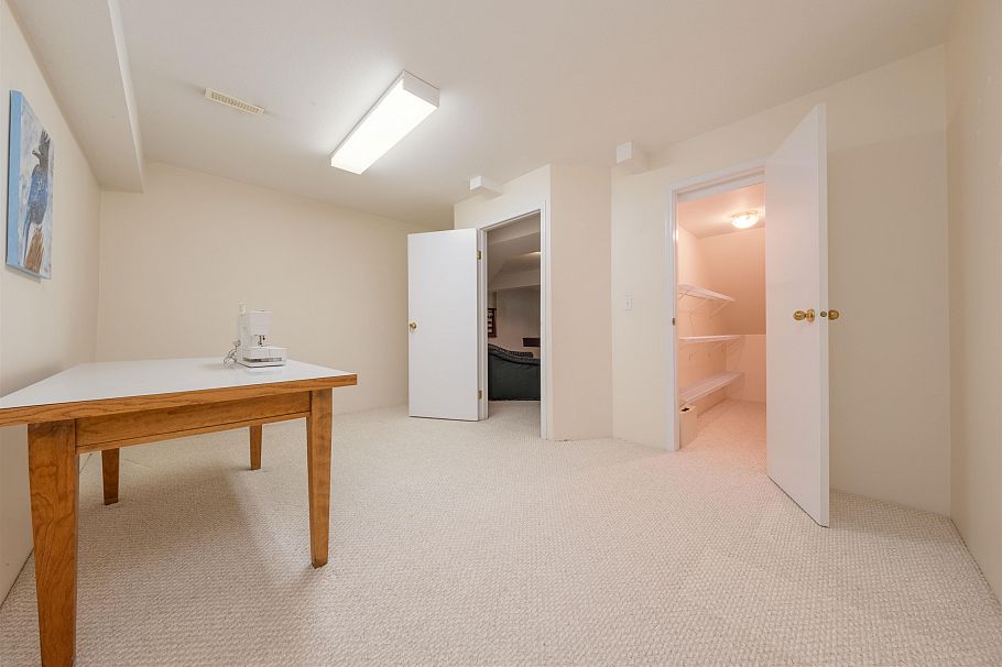 1485 Percy Court North Vancouver, BC - 33