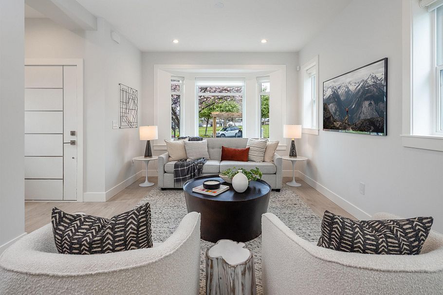 2316 Brock Street Vancouver, BC - 3