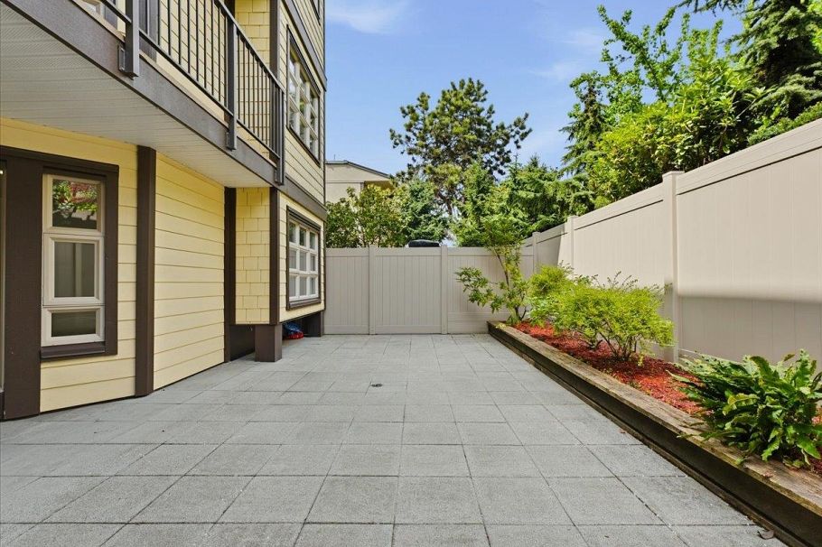 102 235 W 4th Street North Vancouver, BC - 9