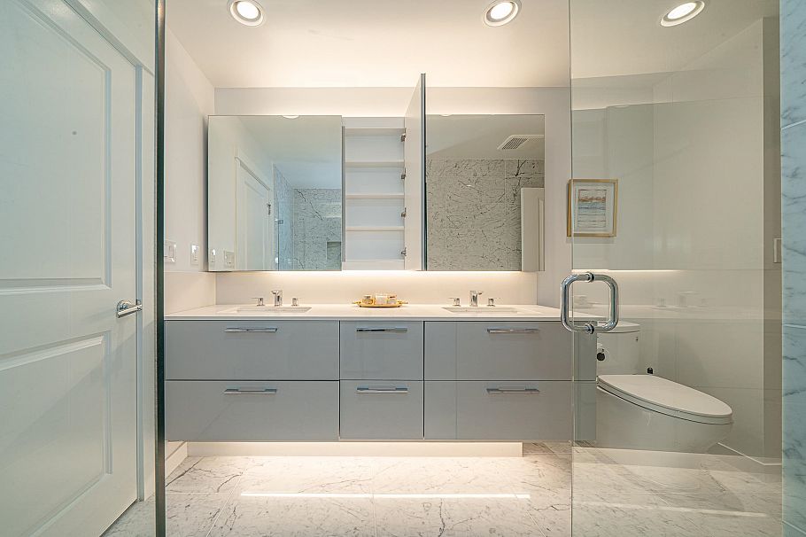 201 3533 Ross Drive Vancouver, BC - 25