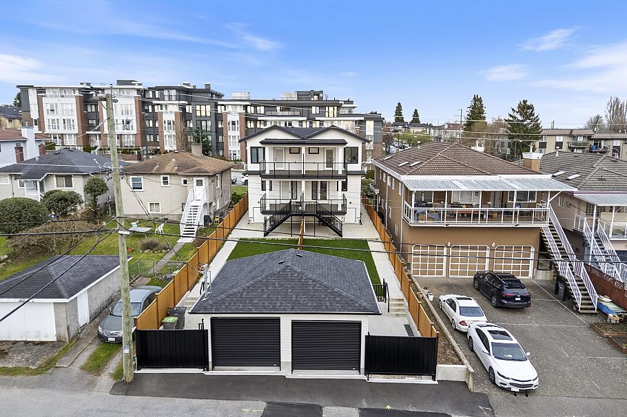 1 7361 Fraser Street Vancouver, BC - 37