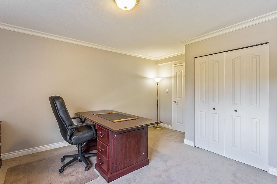 2465 Berton Place North Vancouver, BC - 29