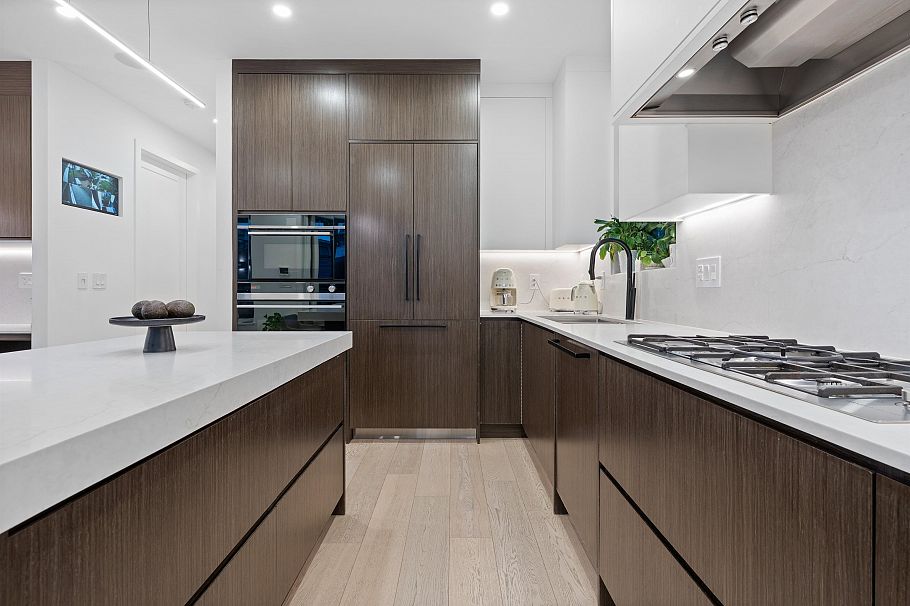 1440 E 17th Avenue Vancouver, BC - 12