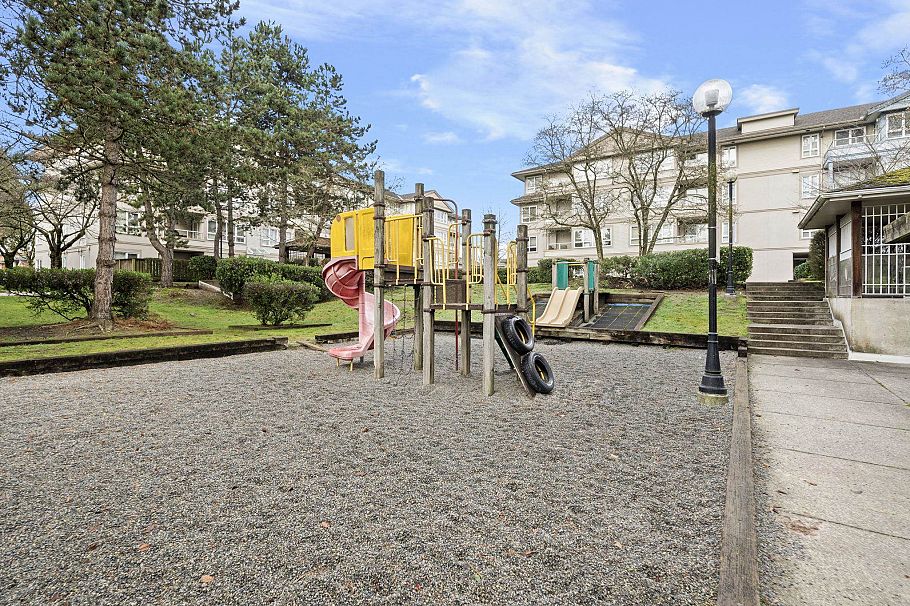 1208 3455 Ascot Place Vancouver, BC - 38