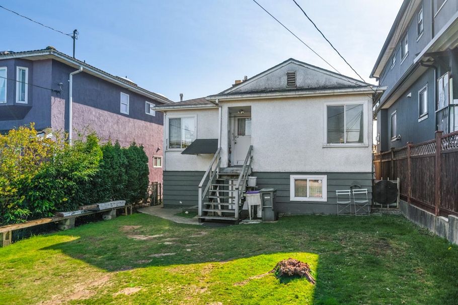 3383 Wellington Avenue Vancouver, BC - 19