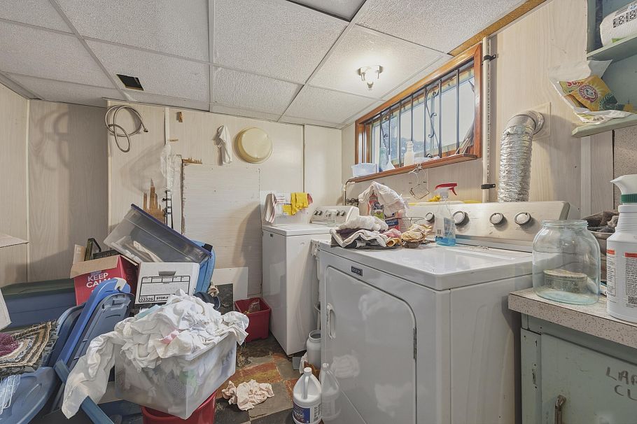 433 E 48th Avenue Vancouver, BC - 38