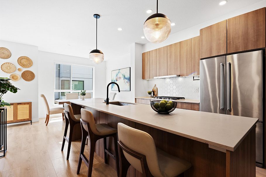 23 533 E 3rd Street North Vancouver, BC - 11