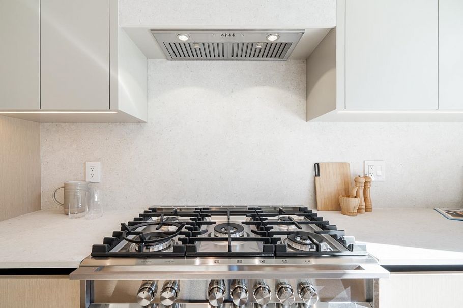 2 372 E 37 Avenue Vancouver, BC - 13