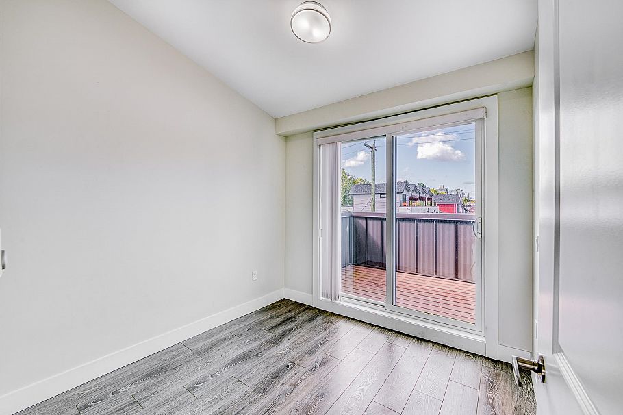 5063 Earles Street Vancouver, BC - 17
