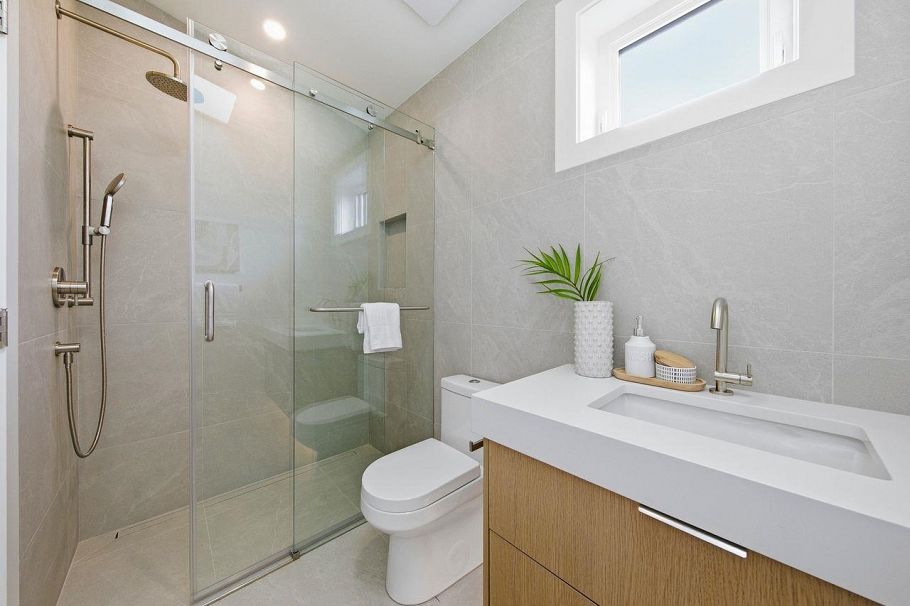 1 3708 W 18th Avenue Vancouver, BC - 34