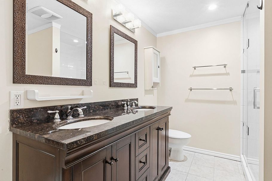 3 2150 SE Marine Drive Vancouver, BC - 16