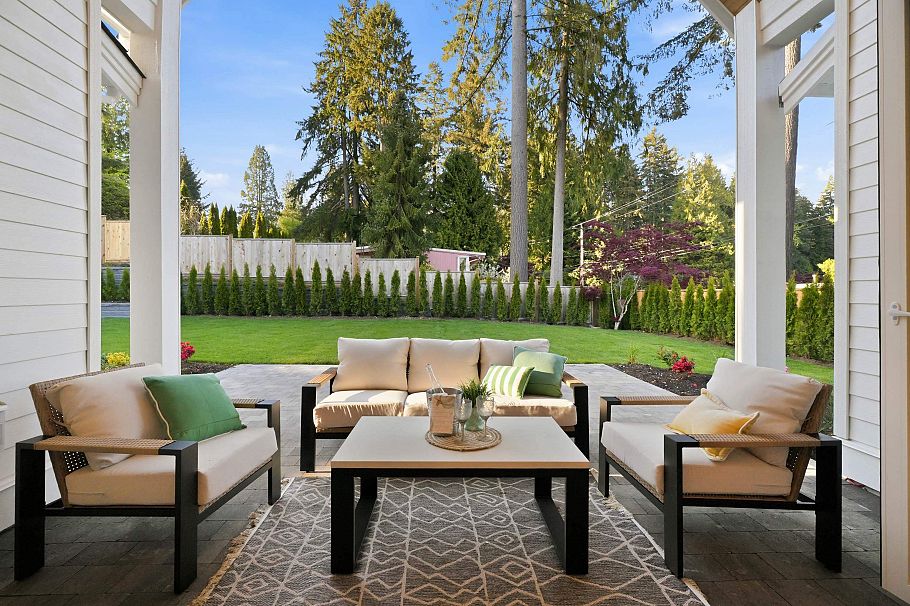 690 E Windsor Road North Vancouver, BC - 37