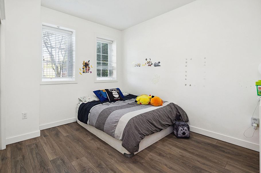 352 W 62nd Avenue Vancouver, BC - 19