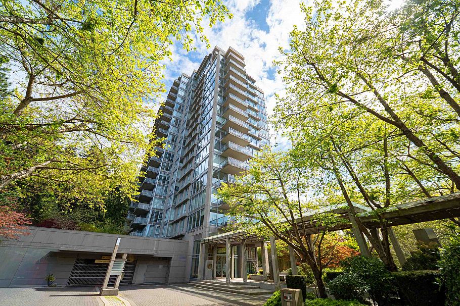 702 2688 West Mall Vancouver, BC - 33