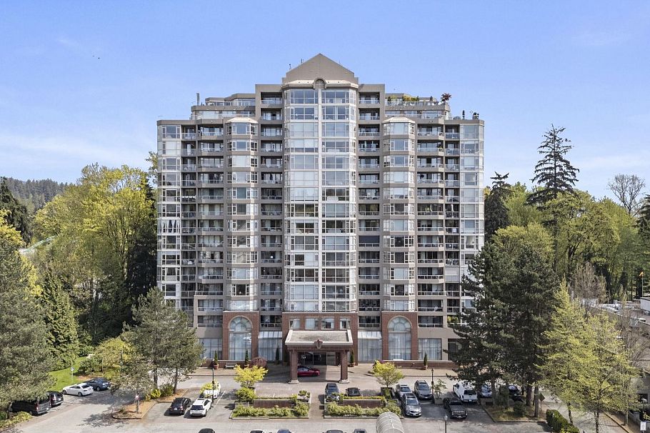 1203 1327 E Keith Road North Vancouver, BC - 35