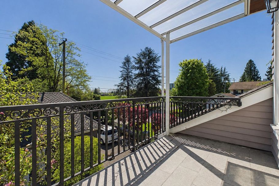 738 W 54th Avenue Vancouver, BC - 18