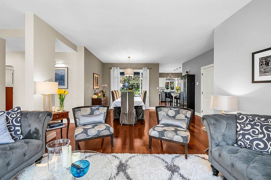 938 Beaumont Drive North Vancouver, BC - 4