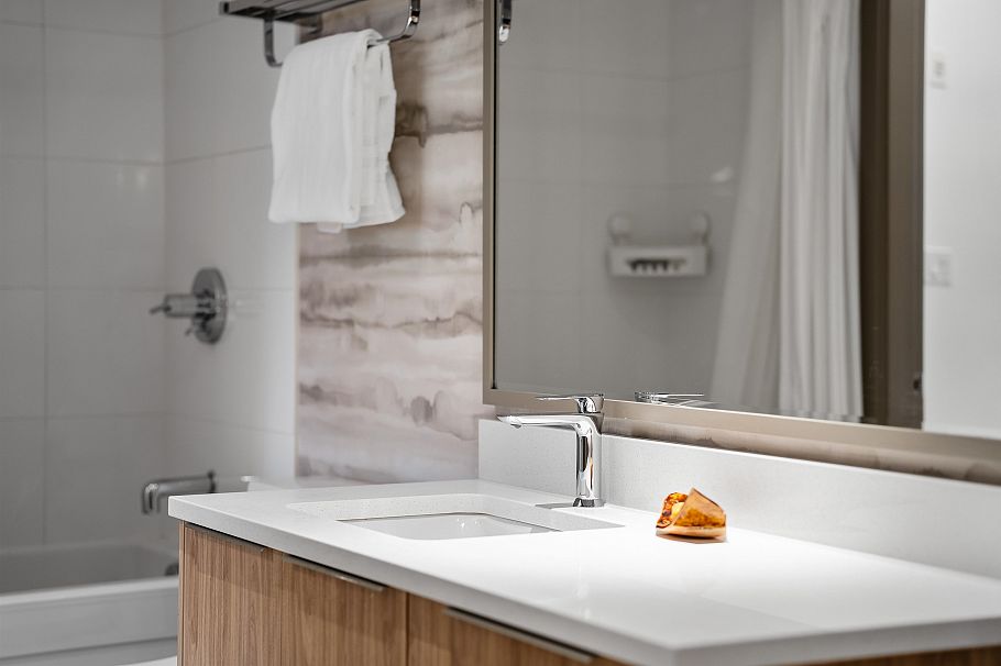 205 1808 W 1st Avenue Vancouver, BC - 22