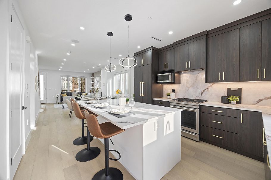 1 7361 Fraser Street Vancouver, BC - 16