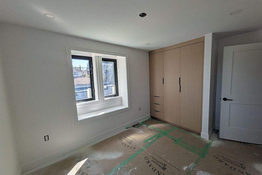 918 E 16th Avenue Vancouver, BC - 13