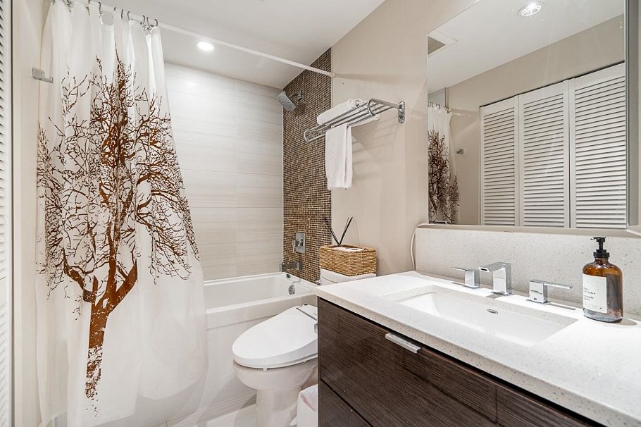 106 1777 W 7th Avenue Vancouver, BC - 16