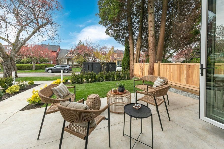 1 3708 W 18th Avenue Vancouver, BC - 19