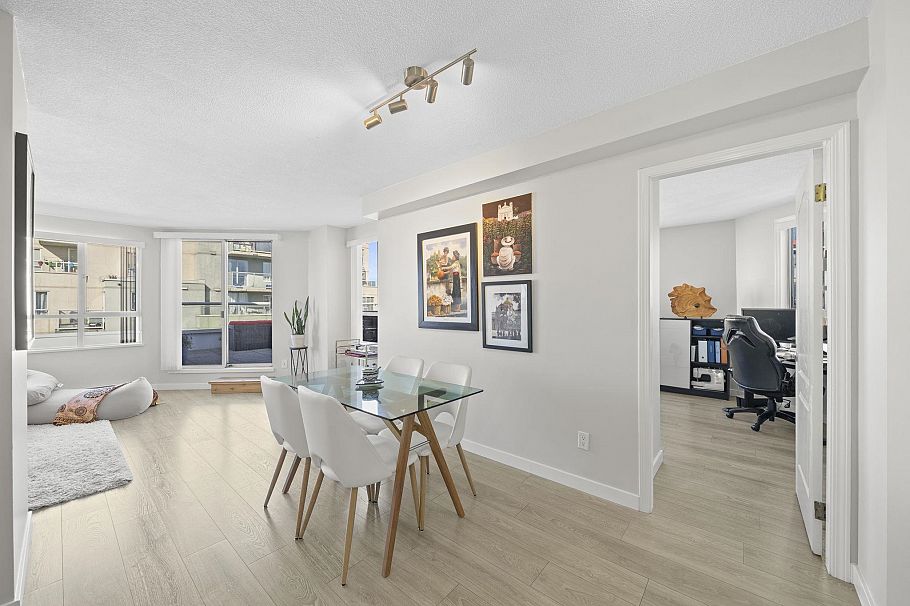 1208 3455 Ascot Place Vancouver, BC - 4