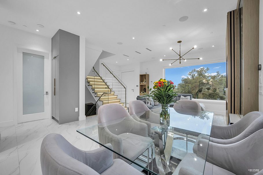 2796 E 4th Avenue Vancouver, BC - 13