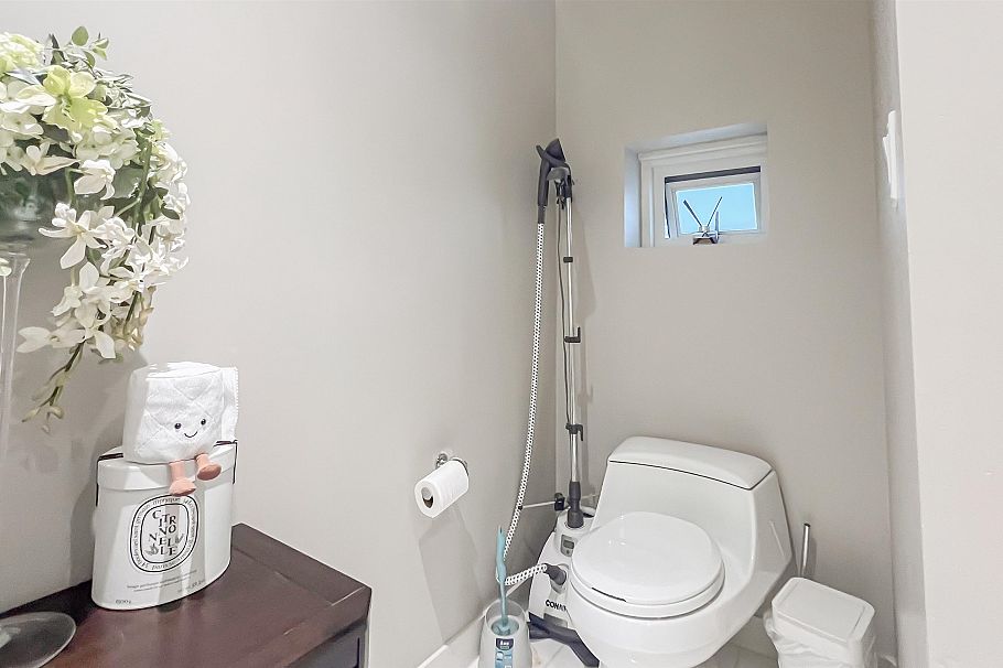 1133 W Cordova Street Vancouver, BC - 21