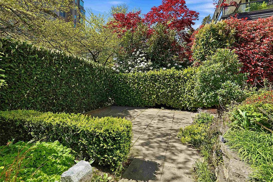 8 2255 W 40th Avenue Vancouver, BC - 22