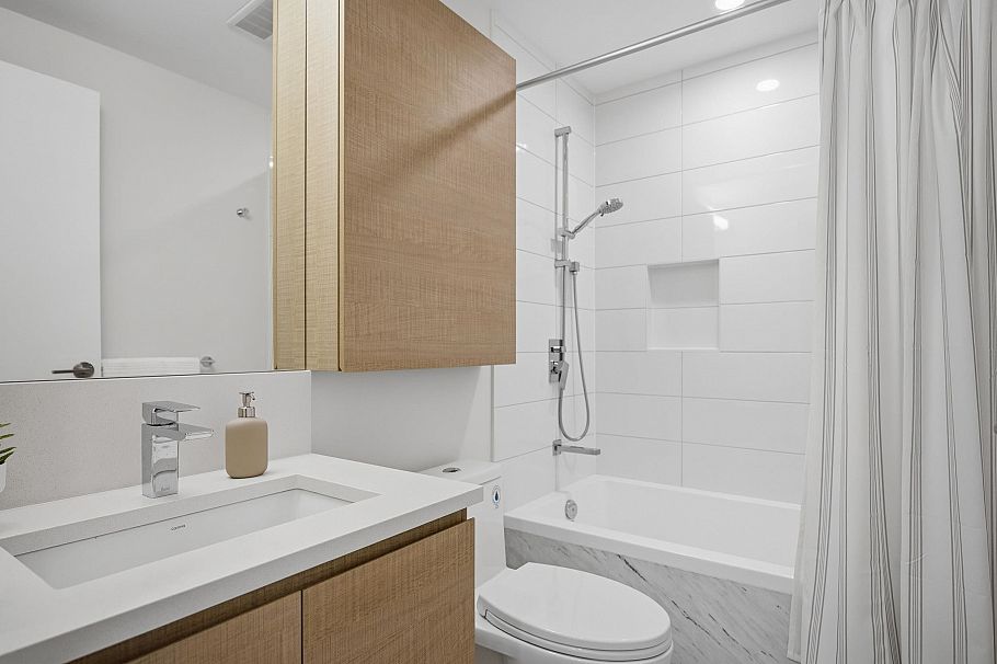 1910 2108 Gilmore Avenue Burnaby, BC - 13