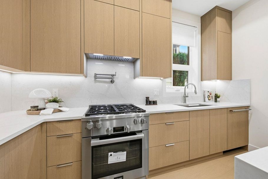 1 3708 W 18th Avenue Vancouver, BC - 16