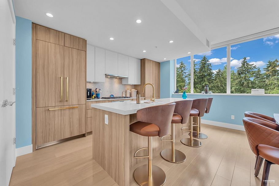 1101 2375 Emery Court North Vancouver, BC - 3