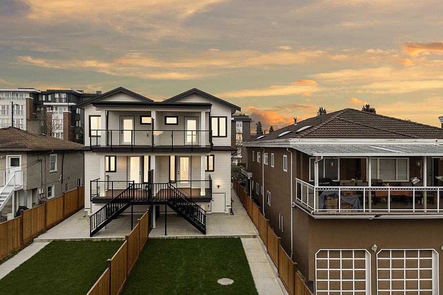 1 7361 Fraser Street Vancouver, BC - 33