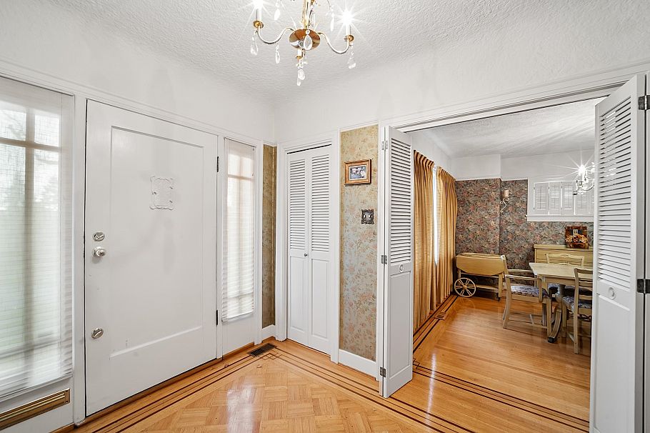 3537 W 31st Avenue Vancouver, BC - 10